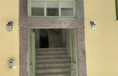 Διαμέρισμα σε ανακαινισμένο αρχοντικό 19ου αιώνα, κέντρο Μύρινας - Photo 6