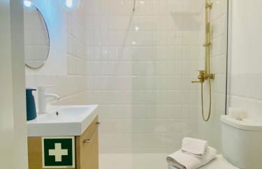 Bright modern 3 BR in Portimao downtown - Photo 12