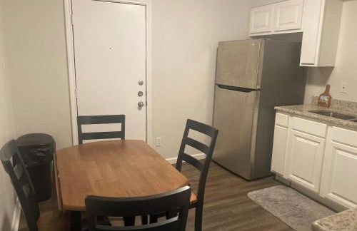 2bd 1bth Newly Renovated Home near Cowboys Stadium etc - Foto 14