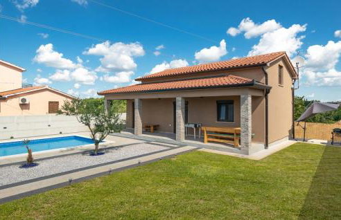 Stunning Home In Nedescina With Kitchen - Foto 1