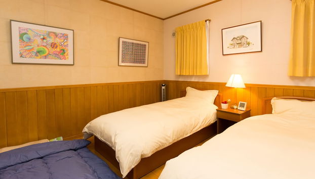 Urayasu Guesthouse - Foto 3, Habitación