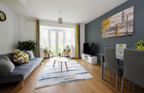 NEC Exhibitor Home, Stay near Birmingham Airport - Foto 49