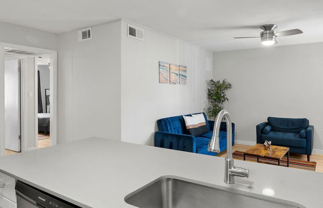 Stylish 2BR Near UT Hyde Park Evonify - Foto 34