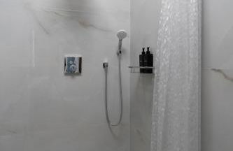 Nofa Apartments - Altbau Apartments am Kudamm - Foto 12