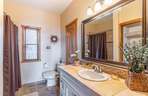 Breathtaking Mtn and Lake Views! Glacier Country Gem - Foto 18