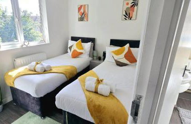 Corby Stay 2BR Work Trips & Family Friendly - Foto 6