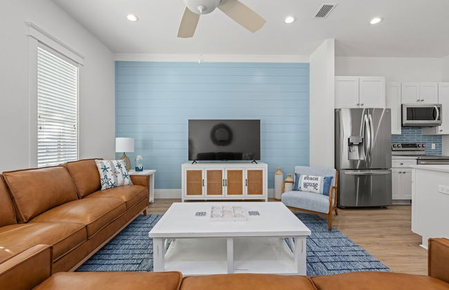 Spectacular 3br 4ba w/ Private Pool, 2 Min Walk to Beach - Sleeps 15! - Foto 15