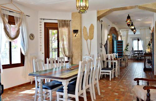 Villa Malaga con Jacuzzi Piscina vallada Barbacoa By AndaraHolidays - Foto 28