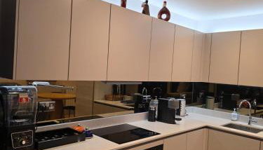 enjoy the elegance of staying in the art deco home - Foto 4