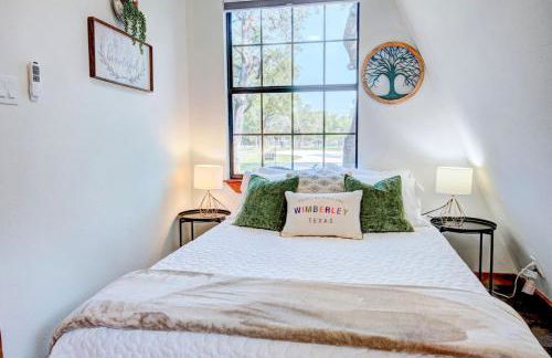 NEW Treehouse at Link Lane 2 Acres w Hot Tub - Foto 32