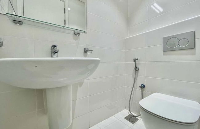 Cozy 1 BHK Apartment in Palette Tower in Tourist Club Area - Photo 8