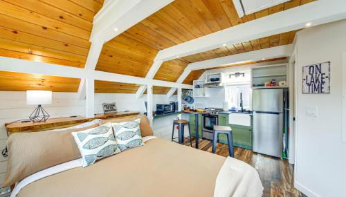 Steps to Sacheen Lake Cute Studio Cabin with Deck - Foto 4