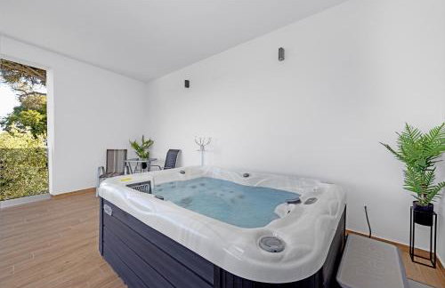 Villa Pinus - Private Pool, Jacuzzi, Game Room - Foto 31