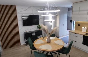 Domek na Kaszubach nad jeziorem Kamień - Prywatne Jacuzzi i Rowerek Wodny - Foto 8