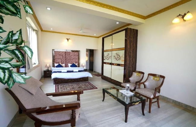 Lakeview Villa by Madstays, Panchgani - Photo 3