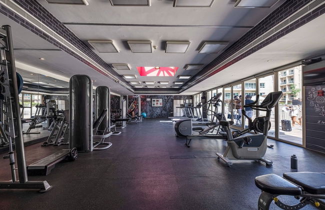 New Fully Upgraded - Central Located - Fits 6 - Photo 10