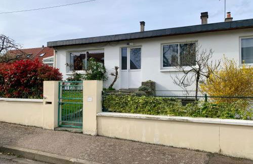 Maison familiale avec jardin proche Rouen centre - Foto 1