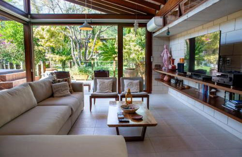 Casa Espetacular com Jacuzzi Churrasqueira e WIFI - Foto 1