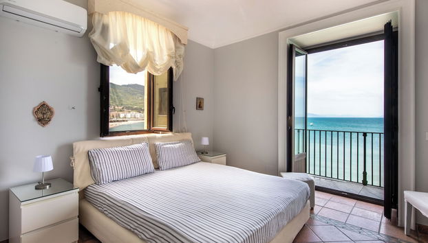 Meravigghia Apartment by Wonderful Italy - Foto 3, Habitación