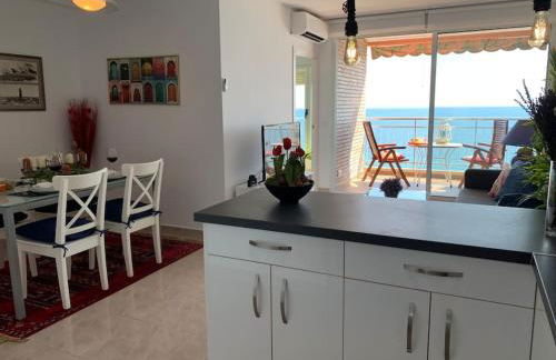 Apartamento con vistas al mar primera linea de playa del Postiguet - Photo 5