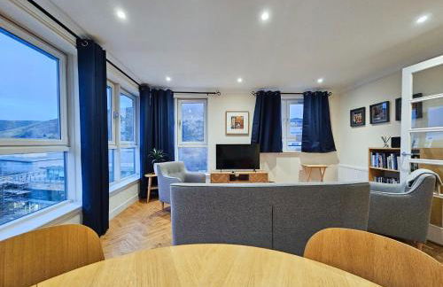 Edinburgh Central 2-bedroom Apartment with Free Parking and Stunning Views - Photo 7