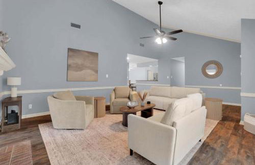 Spacious 4BR Family Home with Game Room - Foto 8