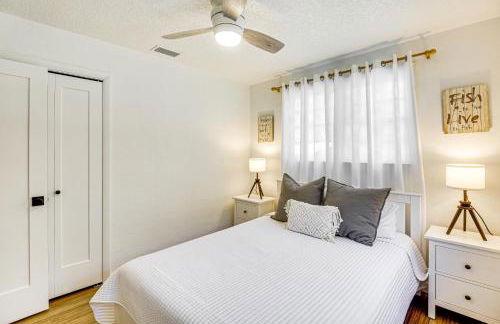 Charming Canalfront Retreat with Double Boat Slip! - Photo 17