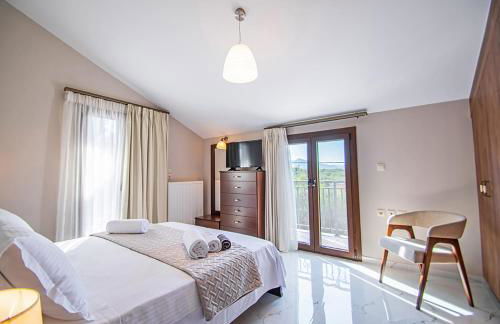 Zissis Villa & pool 5min drive to beach - Foto 10