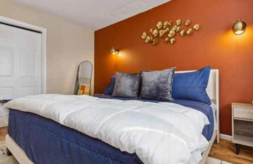 HotTub, Theater, Kings, & Firepit - NearWesley - Foto 17