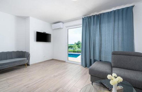 Villa Buroli with Pool, Sauna and Jacuzzi - Foto 19