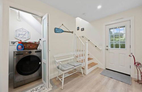 Seabird Lookout: White Horse Beach Plymouth - Foto 5