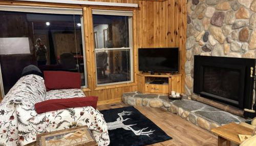Snowmobile, ATV, Horseback Riding Haven with Quick Trail Access & Games & Entertainment Room - Foto 4