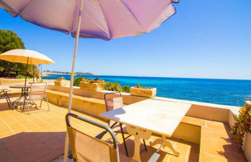 Authentic fisherman's house on the seafront - Photo 1