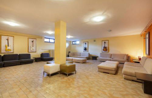 Villa Tudor - Beautiful large villa amidst lush green nature! - Foto 36