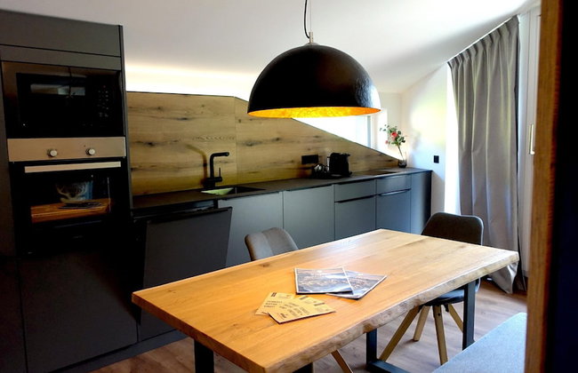 Bergzeit Flat Saalbach Directly on the ski Piste - Photo 6