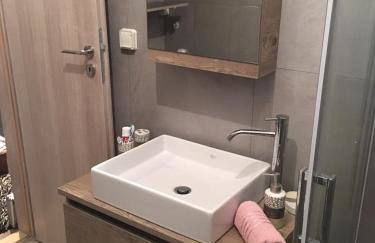 Leo's city apartment - Photo 16