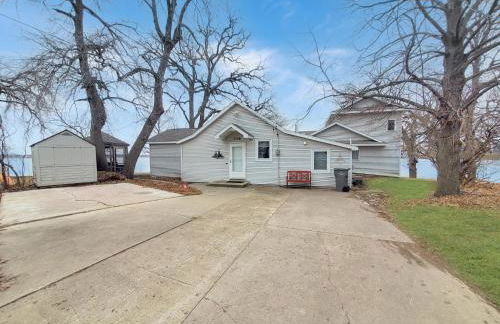 The Lakeside Lookout on Gingles Point - Photo 7