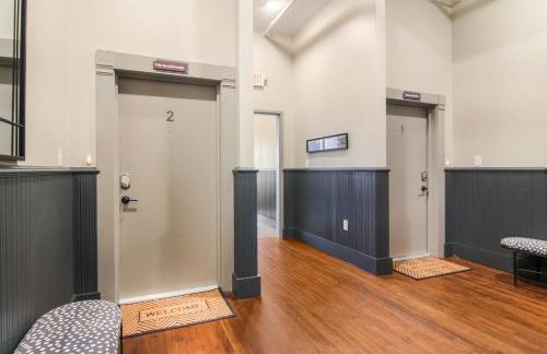 Golden Lofts Unit 1 Downtown Traverse City 1BD 1BA - Foto 19