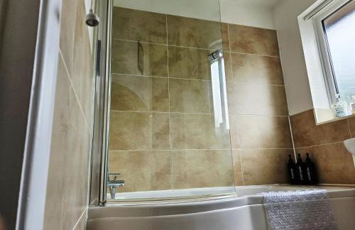 Willow Retreat - House in Burbage- Sleeps2- Garden - Photo 4