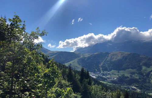 Chalet Le Doux Si, Large Self-Contained Apartment, 2km from Doucy-Combelouvière and close to Valmorel - Foto 22