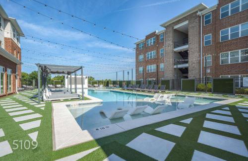 5th Quarter at Watercress- 0 9 Miles to UA- 2 BR 2 BA- Riverfront - Foto 40