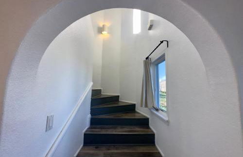 Architect's 'Castle' - Golf Villa with Views - Foto 19