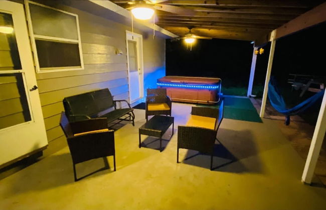 Uhost AI 4BR Retreat Hot Tub Firepit - Foto 39