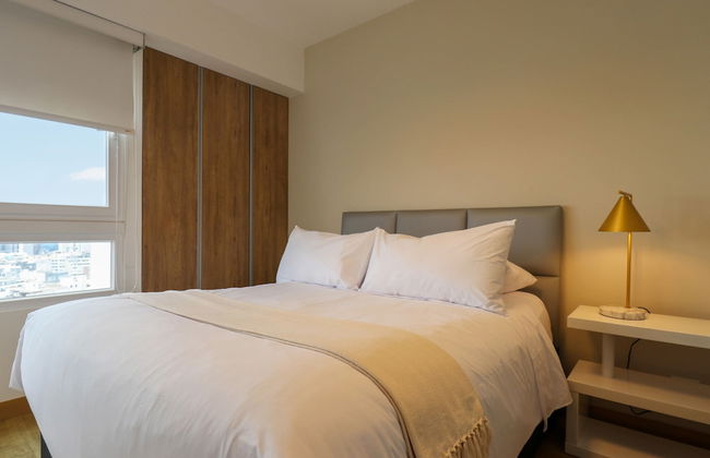 Elegant 3BR Duplex With Balcony in Miraflores - Photo 30