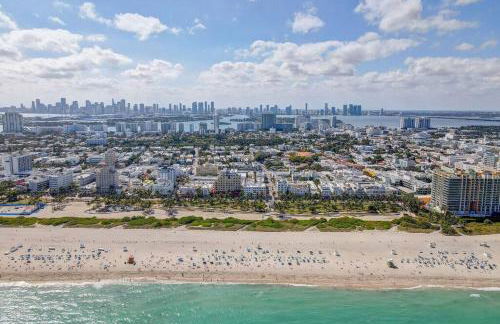 Escape 2 Beach, Ocean Dr Deco Apt with 2 Queen beds - Foto 24