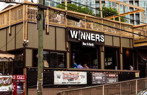 Pool, Walk Restaurants plus Bars on Famous Music Row - Foto 41