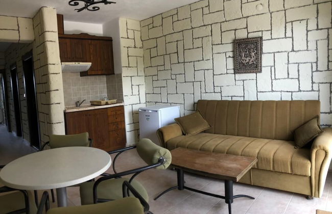 Babylon Gardens Apart Hotel - Photo 2