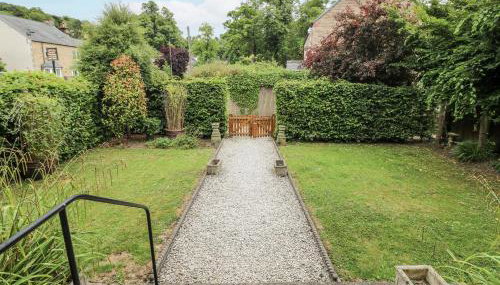 Deeley House - Photo 5