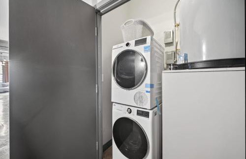 Modern-Chic Loft in Heart of Dallas - Foto 33