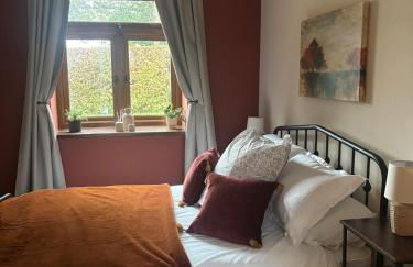 Courtyard House- Luxury Holiday House with floodlit Tennis court - Foto 44